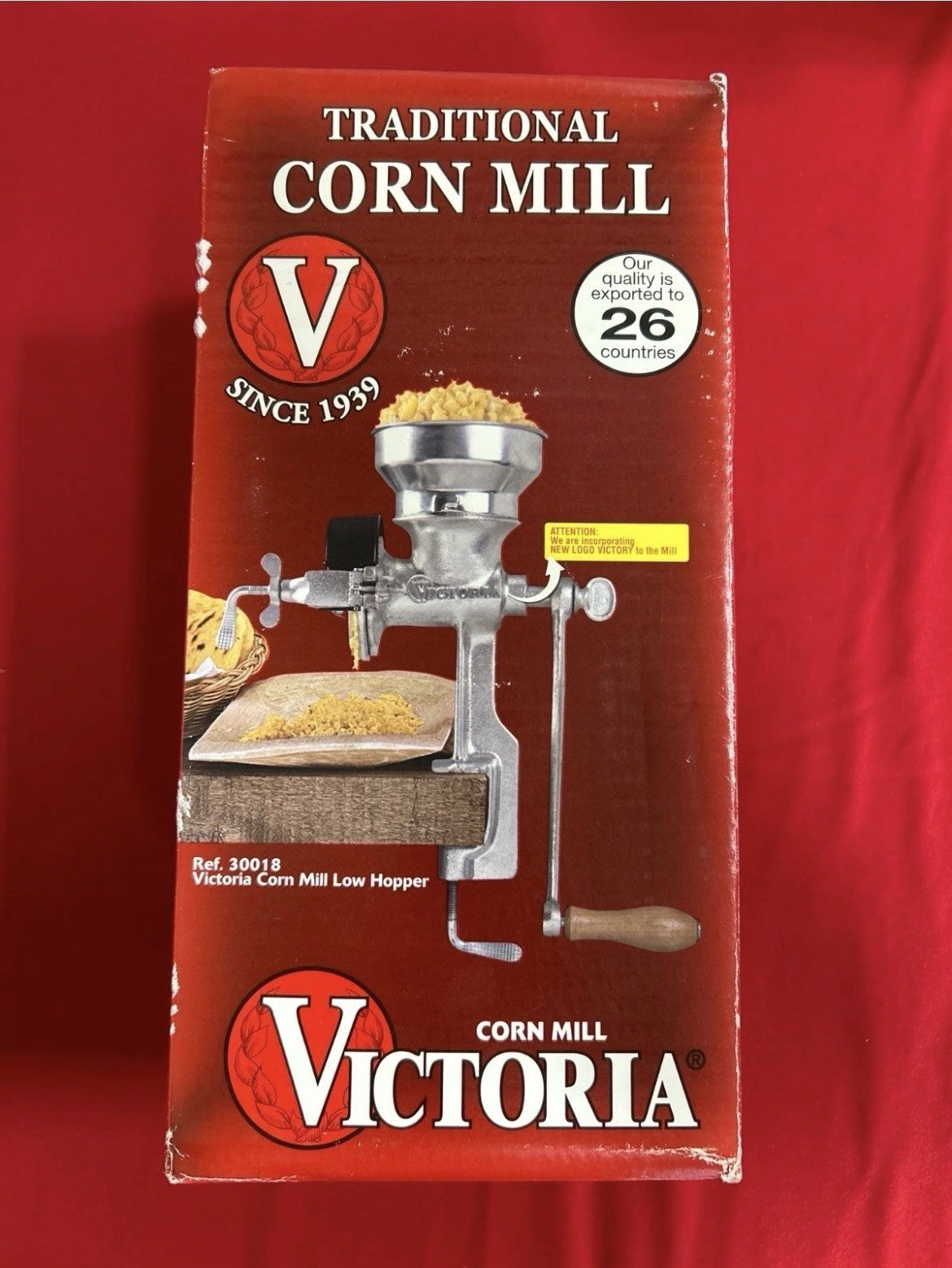 Cast Iron Grain Mill Manual Hand Crank Grinder for Corn Nuts Seeds