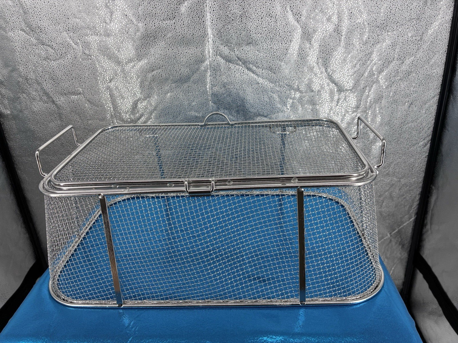 AJinTeby Fire Pit Screen and Poker, 18" x11 x7 stainless steel